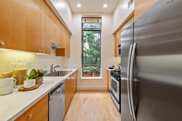 6 Iron Horse Lane Kitchen