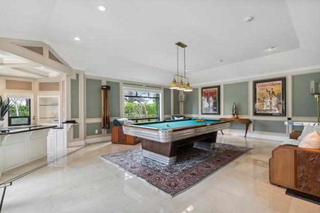 3309 Deer Hollow Game Room