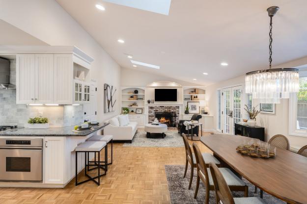 167 Belgian Drive Dining Room