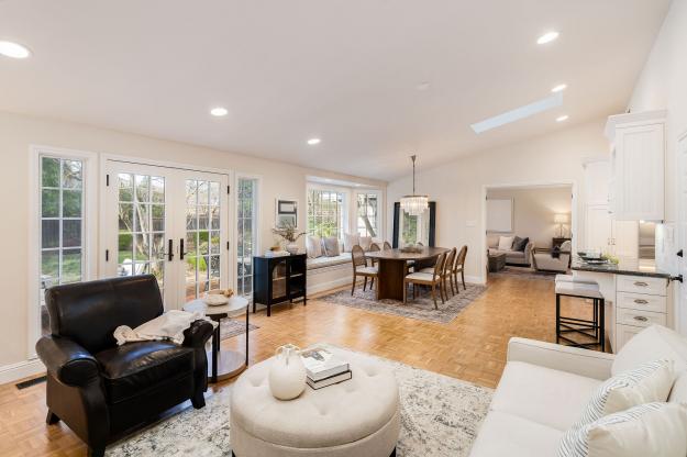 167 Belgian Drive Family Room