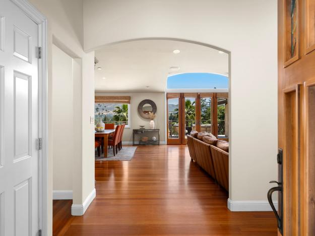 1 Sky Ter Living Room