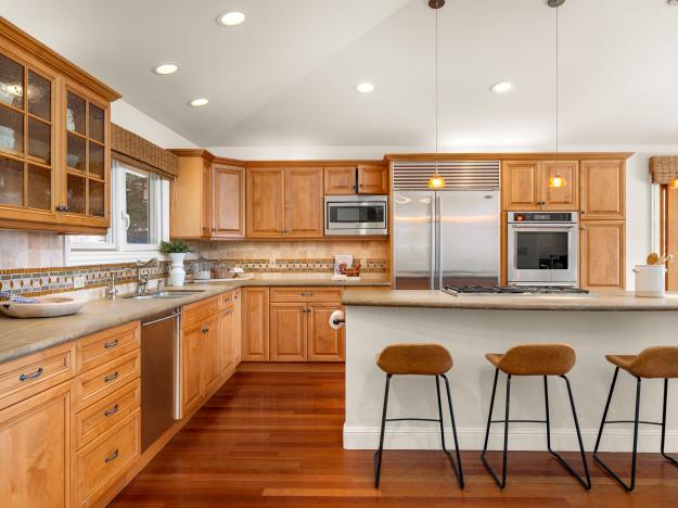 1 Sky Ter Kitchen
