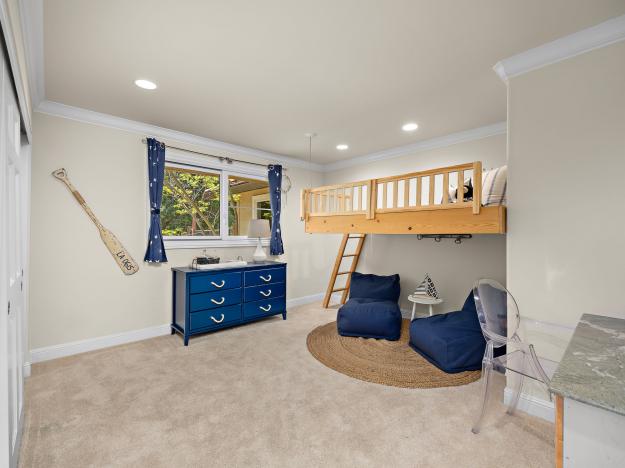 1 Sky Ter Bedroom