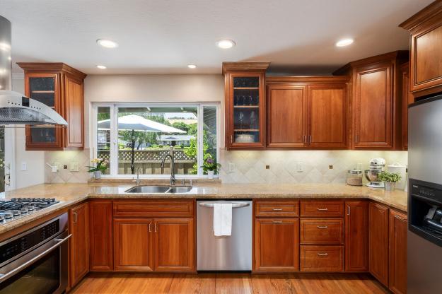 14 Avon Ct Kitchen
