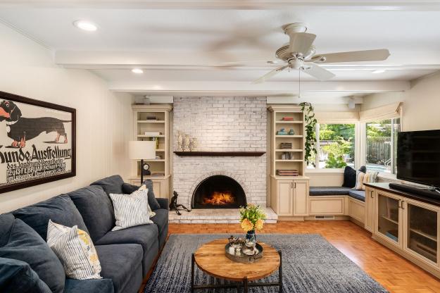 14 Avon Ct Family Room