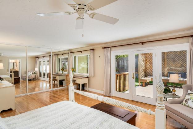 14 Avon Ct Bedroom