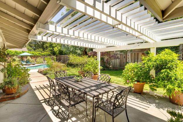 14 Avon Ct Backyard
