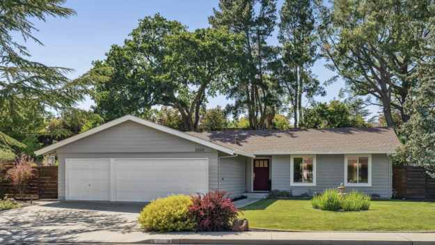 2533 Dapplegray Front