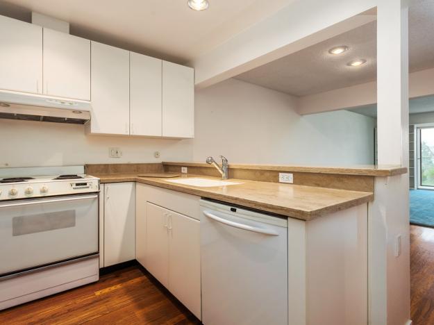 3217 Golden Rain, Apt 8 Image #4452