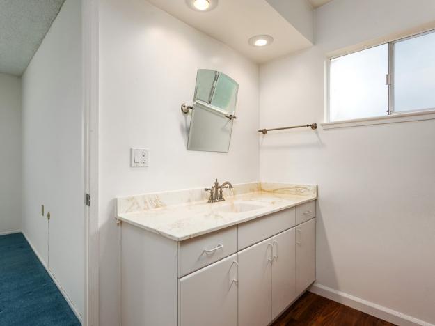 3217 Golden Rain, Apt 8 Image #4455