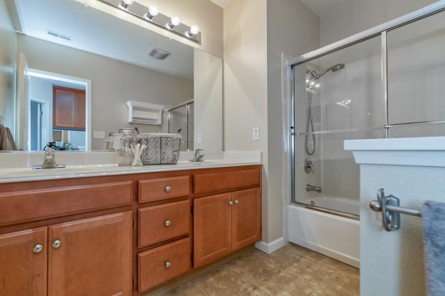 7633 Stellaria Lane - Bathroom