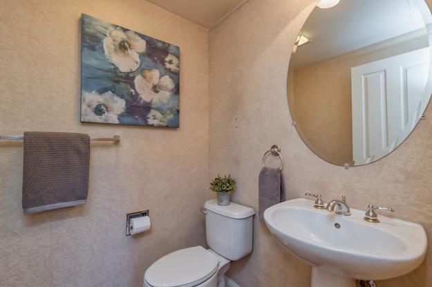 7633 Stellaria Lane - Bathroom