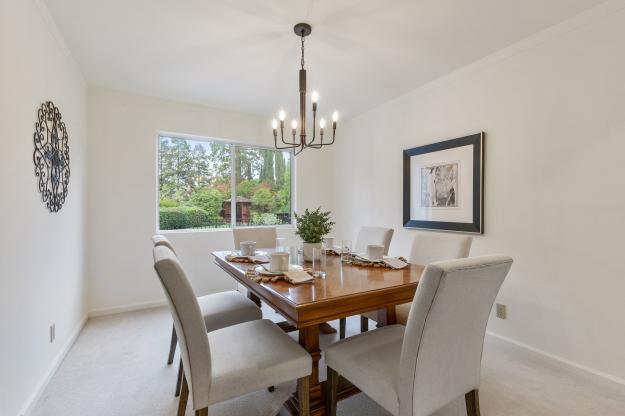 Dining Room at 520 Wimbledon Rd