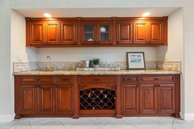 Wine Bar at 232 Viewpoint Drive