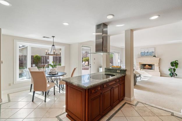 Kitchen at 232 Viewpoint Drive