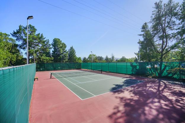 231 Masters Ct Tennis Courts