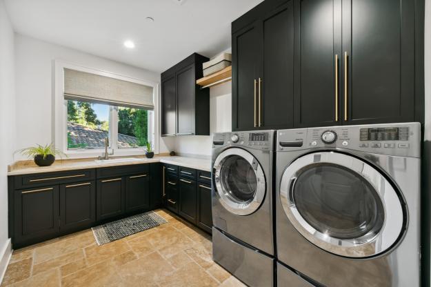 109 Muir Lane Laundry Room