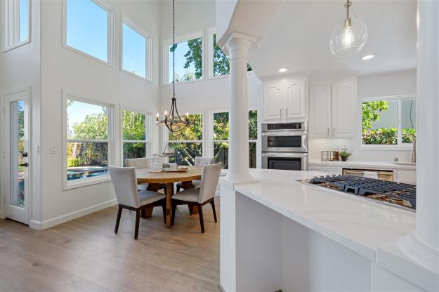 307 Zagora Drive Kitchen