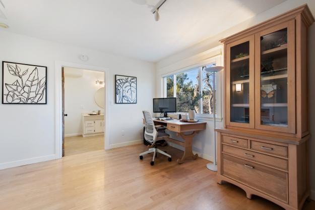 3840 Quail Ridge Road Bedroom