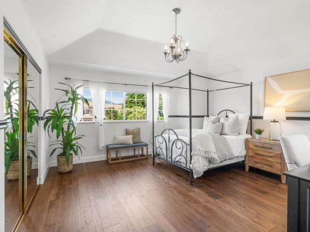 256 Viewpoint Drive Bedroom