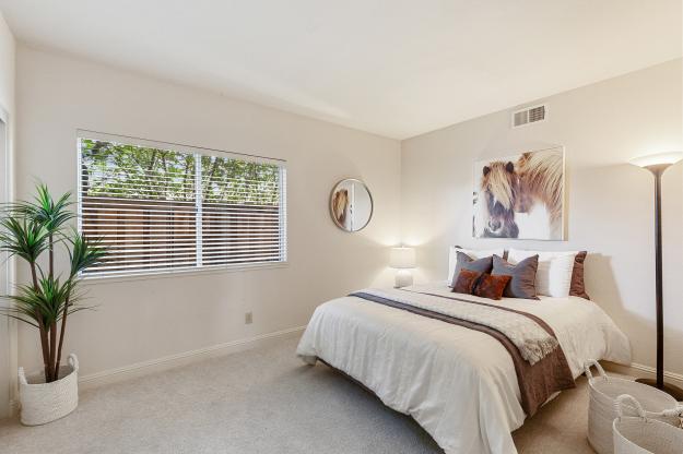 93 Hillview Drive Bedroom