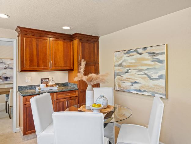 130 Zephyr Pl Kitchen